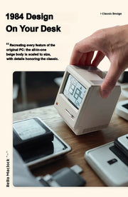 [detail] Maclock retro desk clock — 1984 design on your desk