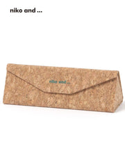 [gallery] niko and... cork foldable glasses case on white background